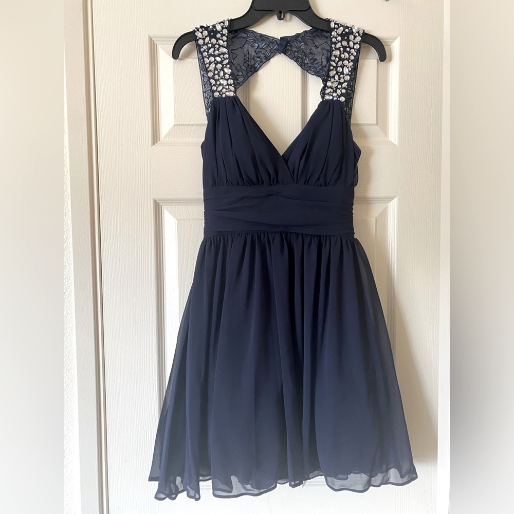 NWT- Navy Blue Juniors Cocktail Prom Dress